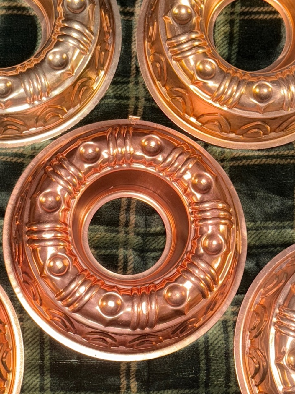 Set of 2 Vintage Copper Jello Mold Molds 3 ½ Cup Ice Aspic Bundt Cake 8 ½"